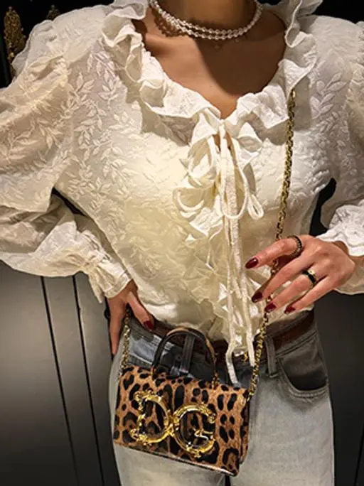 제블퍼 프릴블라우스