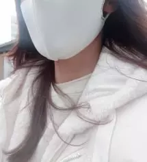 마스크도 멋스럽고 무엇보다 숨쉬기가 너무 편해서 살 것 같아요~~~^^ 친구한테도 선물