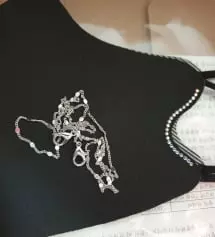 이쁘기는 두말할것도 없고 부드러운데다가
