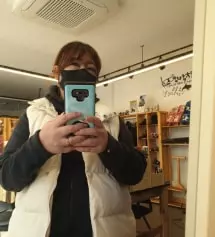 큐빅이 아주 블링블링 하네요
