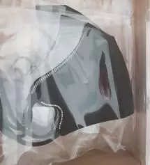 잘받았습니다.사이즈도 잘맞고 디자인도 예뻐서 1회용못쓰는 저같은 사람에게 딱이네요