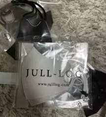 저 이거 웰케 냄새 나는 거죠?
