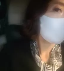 저는 블랙 화이트 다구매했어요  오늘 하루종일  착용해봤는데 귀가 아프거나 하진않구