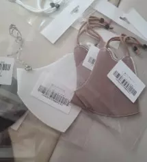 브라운~~넘 고급지네요~~봄.여름 잘~~사용할듯~~다른컬러들도기대해볼께요~~연핑크나.민