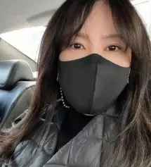 착용감은 말할껏도 없고 숨쉬기도 너무 편해요. 마스크 하나에도 엣지를 살릴 수 있으니