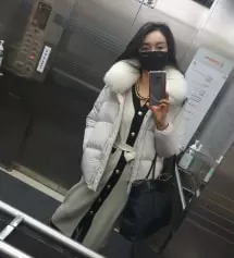 이뻐요~~ 숨쉬기도 좋고요  여러개사서 주윗분들께 선물했습니다