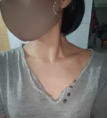 줄로그의상에 찰떡 마스크입니다
