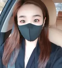 지난번때도 큐빅마스크 잘쓰고다니고 선물도하고했는데 더많이 사둘걸 생각에 아쉽더라