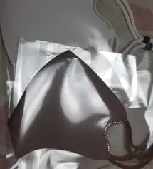 지난번엔 블랙만 구입했는데 이번에 화이트와 브라운 구입했어요 정말 맘에 들어요