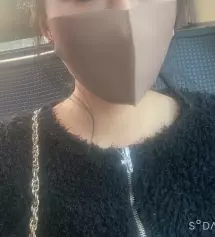 저는 근데 아직 화이트와 갈색만 써봤지만 갈색이 최고 여자가 된기분같아요.
