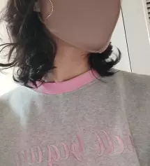 베이지는  줄로그의상과 완전 찰떡이에요
