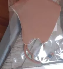 마스크 트러블이 심해 마스크 유목민 생활을 하다 일회용은 안쓰기로 했습니다. 빨아쓰