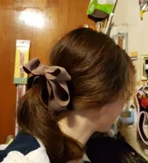 진짜 이쁘고 편하네요. 머리도 잘 잡아주고 사이즈도 딱 적당하고 색상도 생각한 대로 