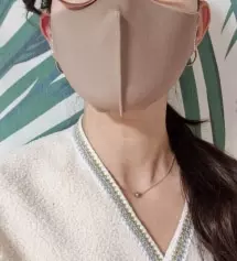 블랙.화이트.있으니까 브라운도 욕심나서 구매했어요ㅎㅎ
