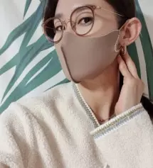 블랙.화이트.있으니까 브라운도 욕심나서 구매했어요ㅎㅎ
