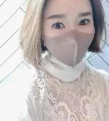 색상이 고급스럽고 답답하지 않아서 좋아요
