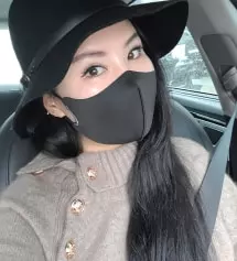 블랙이랑 브라운 모두 구입하길 잘한것 같아요. 짱짱하게 잘 잡아주고 여성스럽고 이뻐