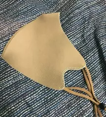 브라운색깔 특이하고 이뻐요
