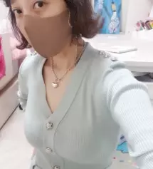 요즘 브라운이랑 블랙이랑 잘하고다녀요~^^ 마스크도 블링블링하다며..ㅋ 다음번에는 핑
