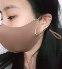 생각보다 많이커서 줄을 많이 줄여야 하네요
