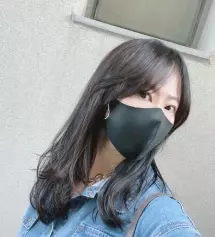 쉘리모 마스크 알게된 이후로는 쭉 이것만 쓰고 있어요. 너무 편하고 세탁도 편해 주구