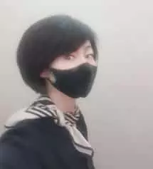 처음 공구때 사서 열심쓰고다닙니다.. 보는사람마다 예쁘다고 하셔서 이번엔 지인선물드