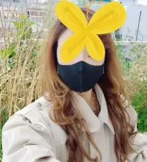 지인들 나눠주고 또구매 했어요 . 화장한 얼굴 들러 붙지 않아서 좋구요 . 숨쉬기도 편