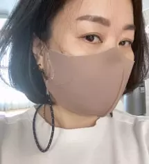 검정도 이쁜데  브라운도  너무  이쁘네요. ^^  주위에서  다 이쁘다고 합니다. ^^