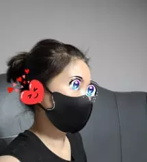 생각했던 것보다 더고급스럽고 착용감좋고 원단도 좋아요.블랙색상 예뻐요!양옆 큐빅이