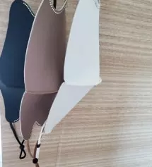 넘예뻐여 손세탁할때 색상이 빠지지 않아 좋았구여~
