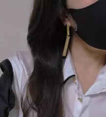 줄로그 마스크야 뭐. 필수아이템이죠. 여자들 많은 장소가면 주로 매장 매니저님들이ㅎ