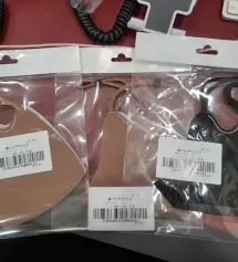 저번에 그냥 반신반의로 큐빅마스크검정구매후 착용감도너무좋고 해서 이번에는 신랑꺼