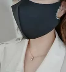 블랙 브라운 화이트 다 이쁩니다
