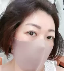 얼굴이넘넘작아보여요👍지난번에주문할랫는데솔드아웃이더라구요ㅠ