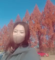 처음부터 꾸준히 깔별로 구매해서 신랑. 중고생 애들까지 잘쓰고 있어요
