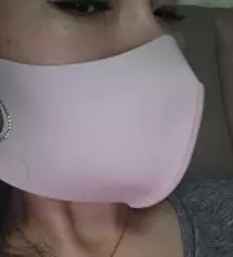 핑크가 나와서 구매해봣어요..옷에 따라 바꿔 해도 게안겟어요