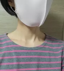 넘넘이뿌네요~ 색깔별로 구매했구요~ 추가구매후 크리스마스 선물로 줄까 생각중입니다