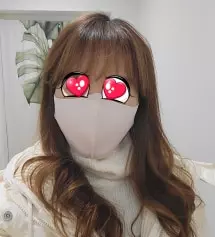 색상 너무 곱네요~^^ 여리한 핑크색이라 넘 부담스럽지 않게 착용할 수 있어서 좋아요~