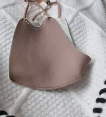 이뻐요   기다렷다 바로구입햇어요
