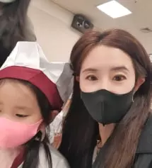 아주 만족합니다~이번에 핑크까지 나와서 더 예쁘고 잘 쓸께요~^^매번구입해서쓰고있어