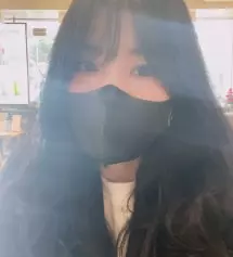 줄로그 마스크 전에 큐빅 없는 버전으로 사서 잘 끼고 다니다 가족들에게 나눠주고 제껀