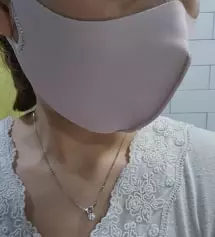 핑크가 너무 예뻐 추가구매합니다^^ㅋㅋ 핑크에 꽂힌 우리딸도 줄 줄여서 잘사용하고있