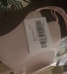 핑큰 첨 구매해봤는데 베이지색보단 이뻐요  베이지는 막상 착용했을때 이쁘지않아서 거