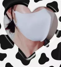 부드럽고 가볍고 조절스트랩이 있어 편하네요.
