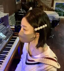 조명받으면 더욱 반짝거리고 세련되보여요
