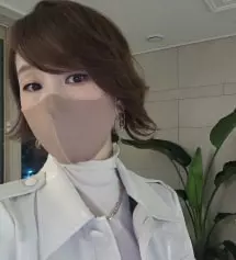 몇개월을 기다렸는지 몰라요~~첨 구입해서 옷하구 코디로 하믄 주변에서 안물어보신분이