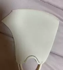 봄이라 핑크 마스크가 산뜻해보이고 젤 예뻐요~
