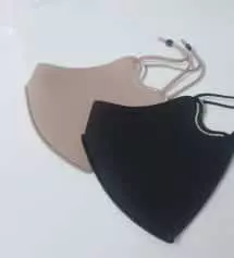 마스크 왜케 이뻐요^^넘맘에 들어요^^라인이 참 이쁩니당~코라인이 버선코처럼 되어있어