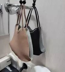 늘 쓰던제품 이예요.다시 더 샀어요.편하게 잘쓰고 있습니다.이뻐요~~♡