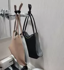 늘 쓰던제품 이예요.다시 더 샀어요.편하게 잘쓰고 있습니다.이뻐요~~♡